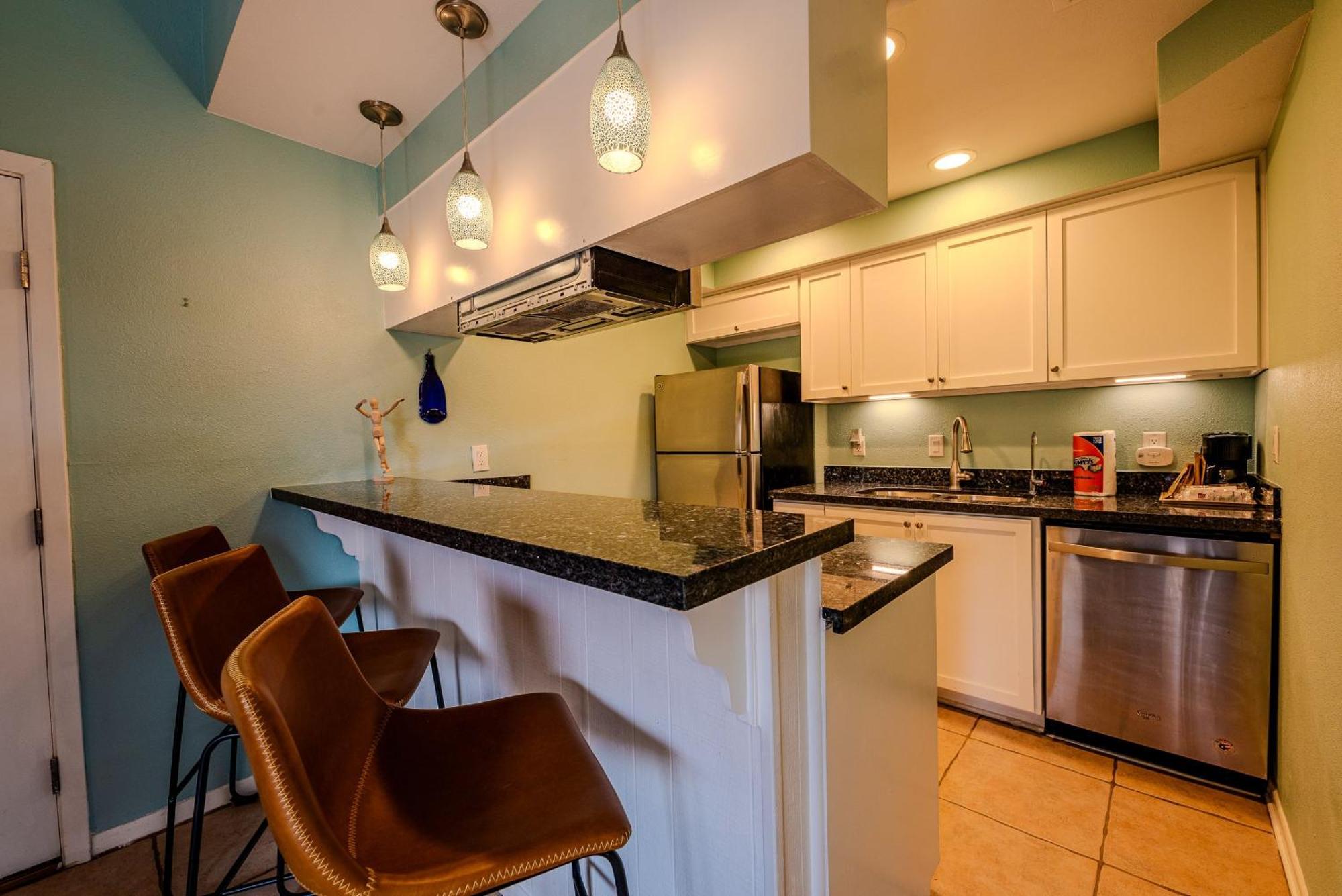 Kingfishers Retreat Serene 1Br Escape With Balcony 207 South Padre Island Buitenkant foto