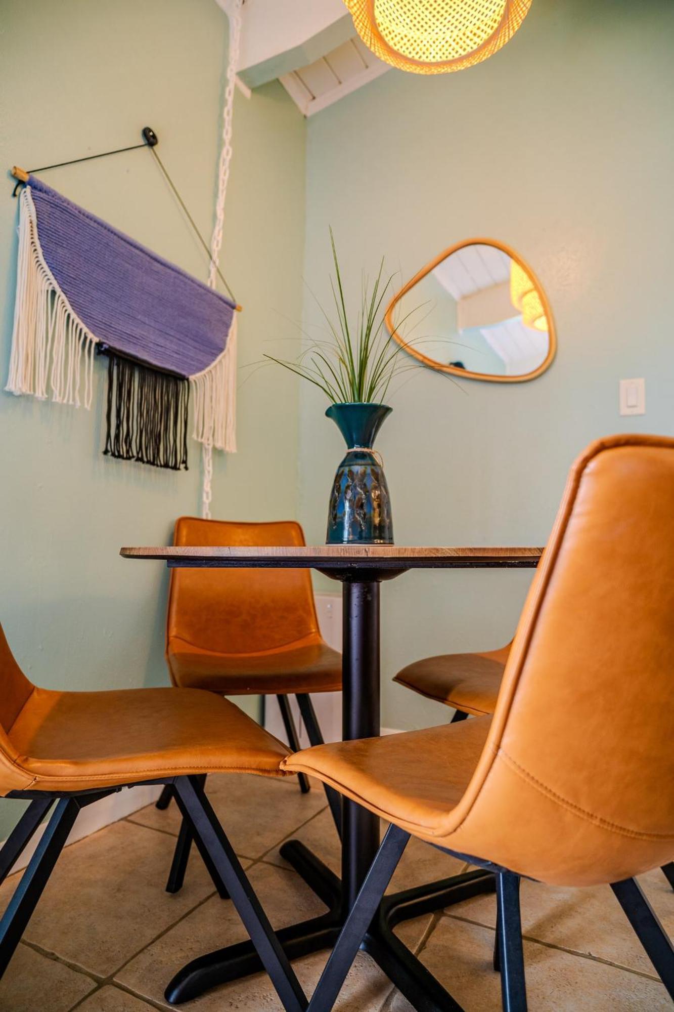Kingfishers Retreat Serene 1Br Escape With Balcony 207 South Padre Island Buitenkant foto
