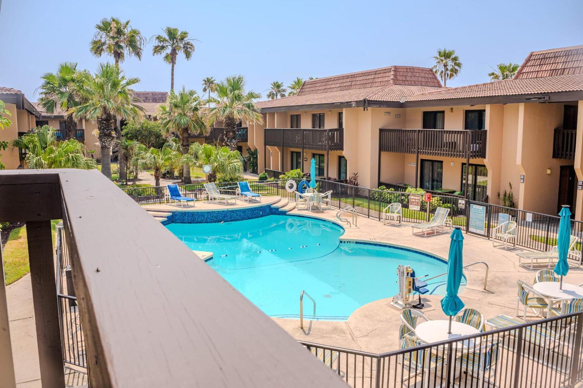 Kingfishers Retreat Serene 1Br Escape With Balcony 207 South Padre Island Buitenkant foto